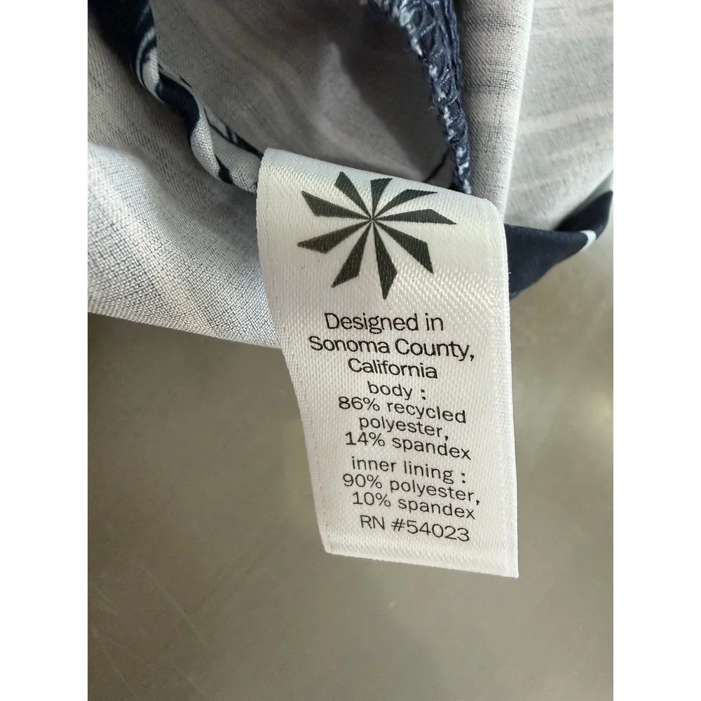 Athleta Golf Tennis Skort Small Blue White‎ Abstract Print Elastic Waist Pockets